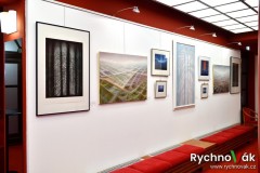 Otakar a Robin Kaločovi  vernisáž Klicperovo divadlo 2023 - id00004