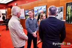 Otakar a Robin Kaločovi  vernisáž Klicperovo divadlo 2023 - id00021