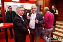 Otakar a Robin Kaločovi  vernisáž Klicperovo divadlo 2023 - id00045