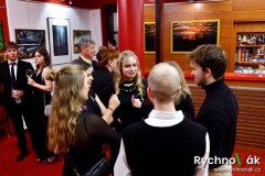 Otakar a Robin Kaločovi  vernisáž Klicperovo divadlo 2023 - id00049