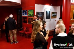 Otakar a Robin Kaločovi  vernisáž Klicperovo divadlo 2023 - id00050