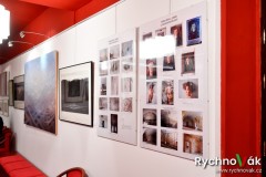 Otakar a Robin Kaločovi  vernisáž Klicperovo divadlo 2023 - id00058